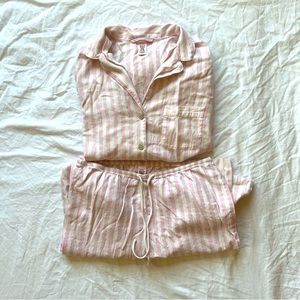 Victoria’s Secret pajama set